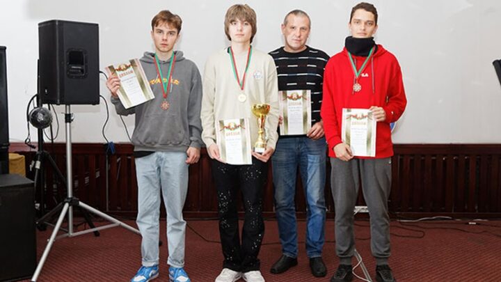 Первенства Беларуси по быстрым шахматам и блицу